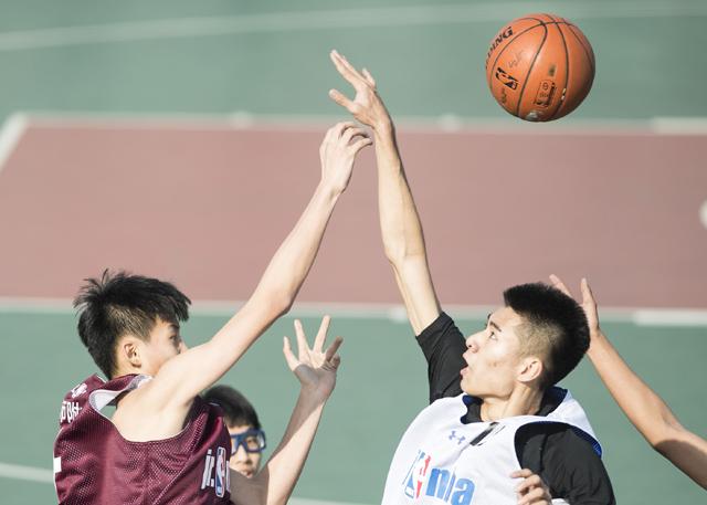 汤唯选了才气十足的韩国“偶吧”，桃圆圆嫁了颜值破表的男神赵又廷，周迅寻寻觅觅40年终于找到自己的真命天子……伴随着一场场婚礼，单身 《王牌对王牌》又对童年经典下手了！