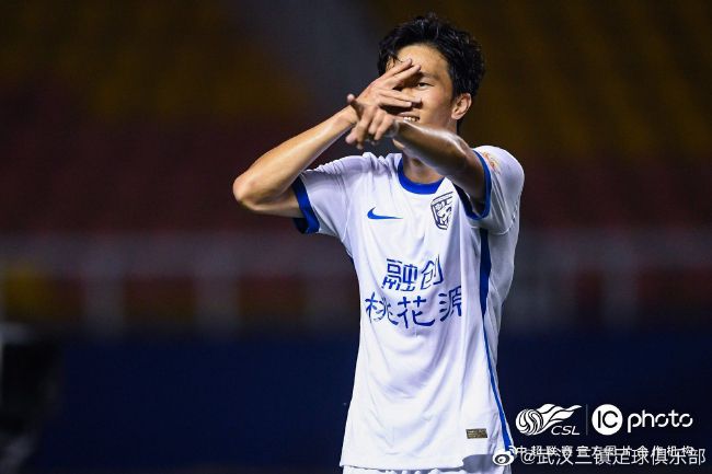 连续4天断层拿下票房第一 《飞驰人生3》赢在哪？