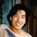 林智妍饰演家生奴婢具德，她在逃离原主家的坏小姐后遇到了善良小姐玉泰英，并且成为了她家中的养女。